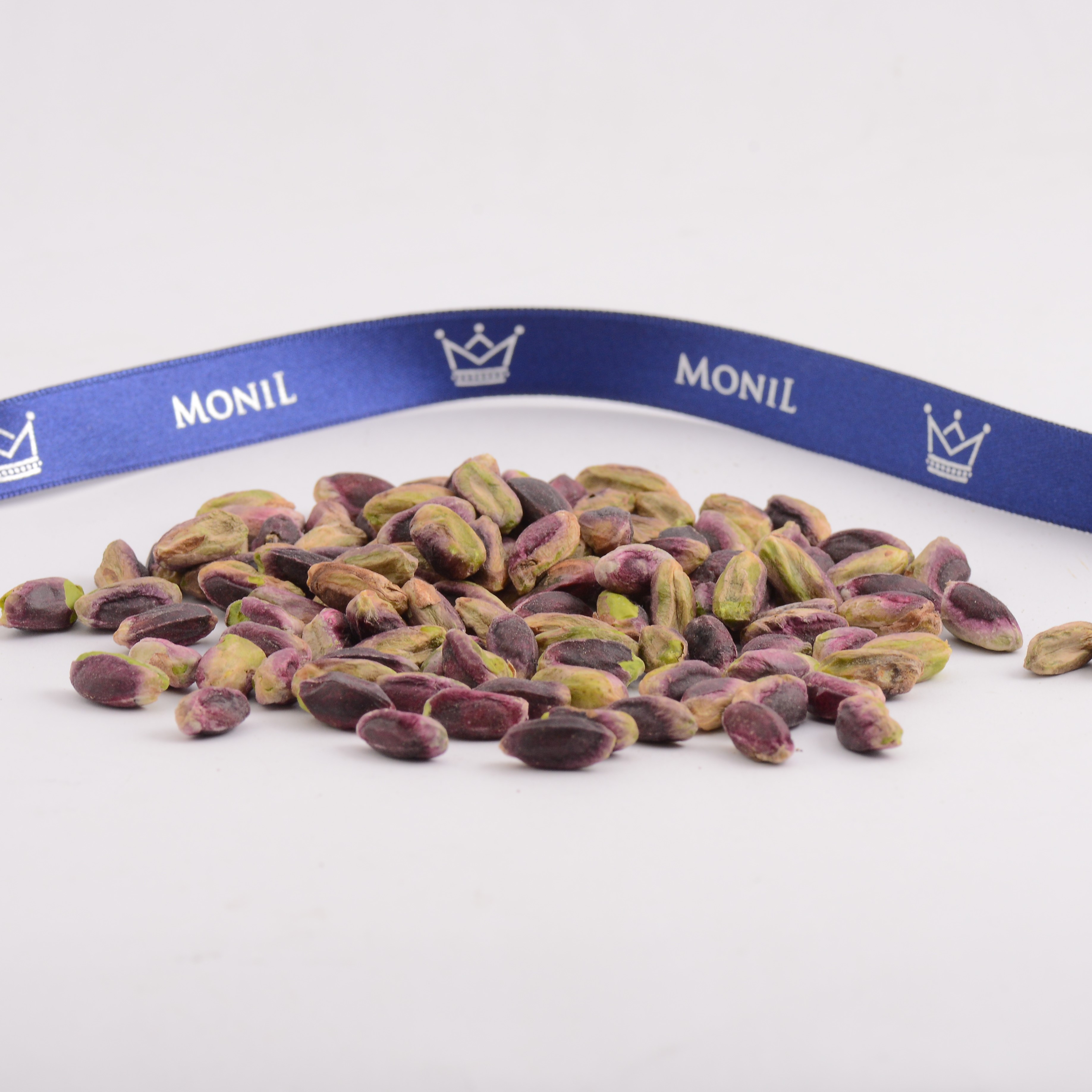 Etna walnut MONIL kernel, nut, snack food from Italy