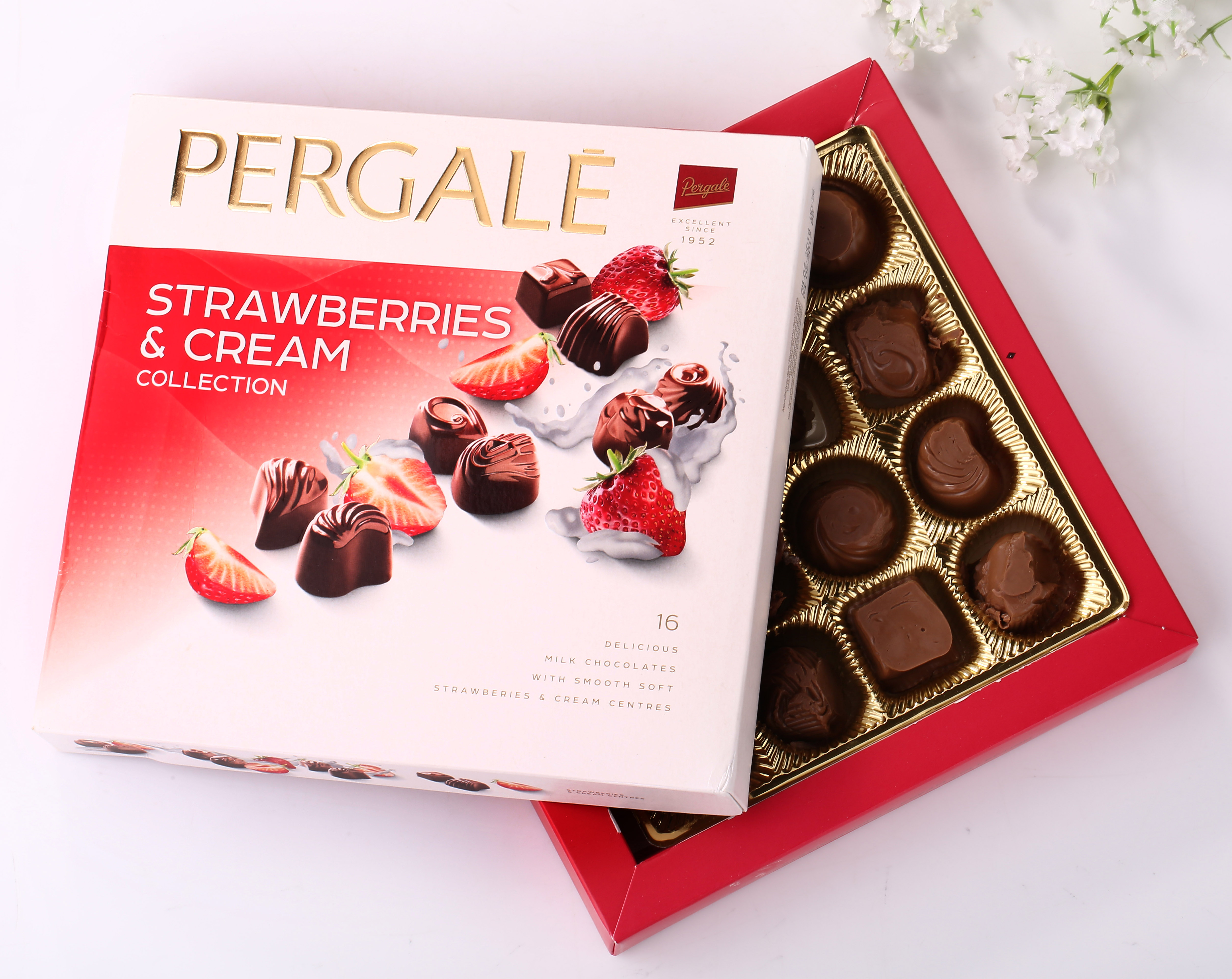 PERGALE strawberry cream sandwiched chocolates (gift boxes)
