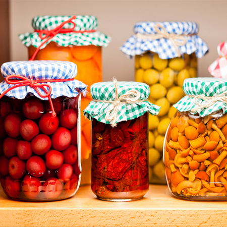 Belarus imports canned fruit, canned jam, convenience food