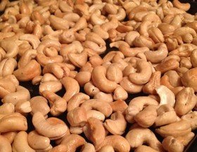 Baked cashew nut